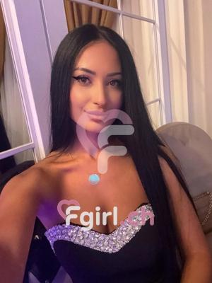 Aryel Massage - Erotische Masseurin in Payerne
