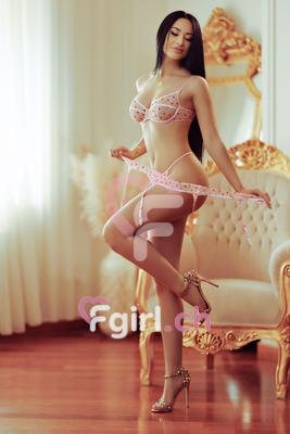 Aryel Massage - Erotische Masseurin in Payerne
