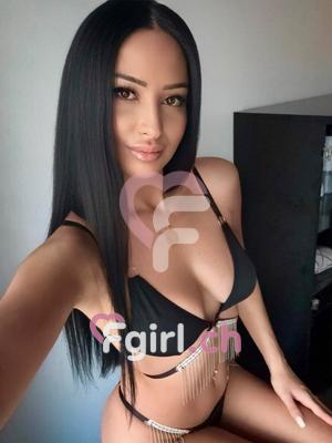 Aryel Massage - Erotische Masseurin in Payerne