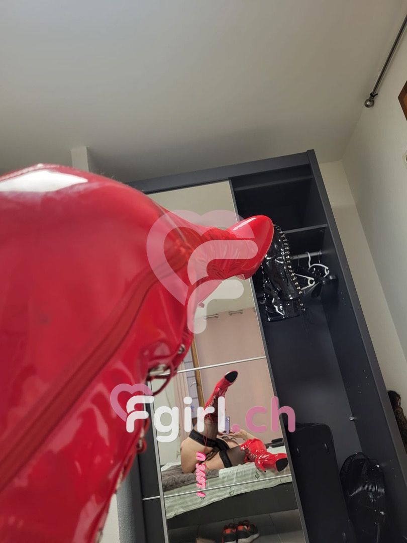 Maitresse – La Chaux-de-Fonds photo 5