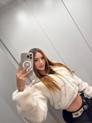 Atenea - Escort à Fribourg
