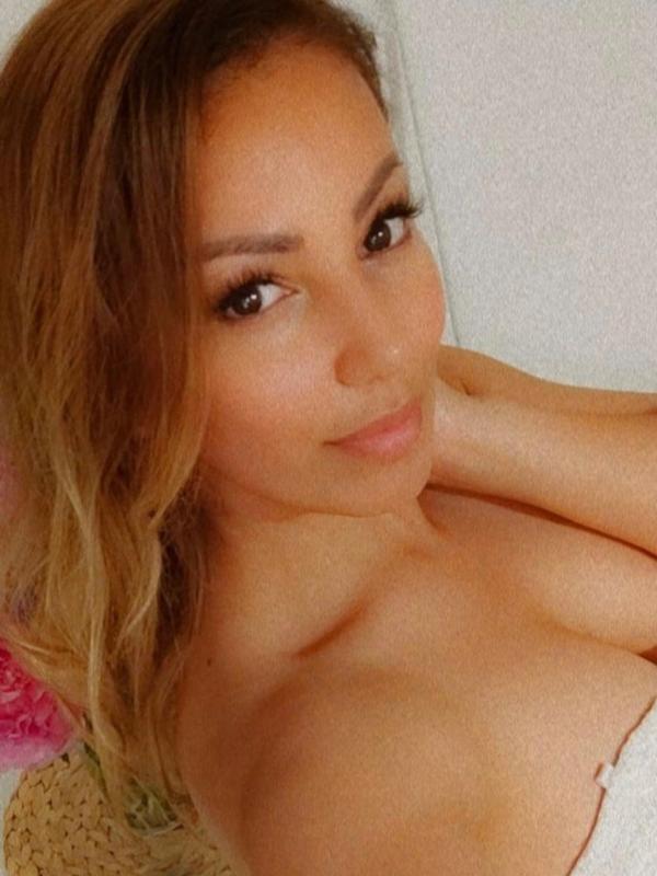 Athena - Escort in Bulle
