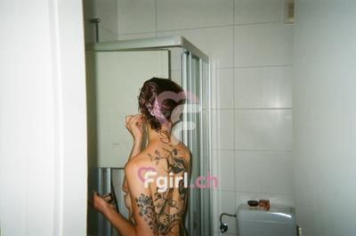 Avril - Escort à Genève
