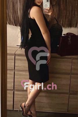 Aya - Escort in Genf
