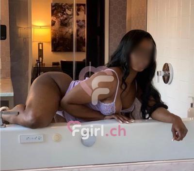 Yvana - Escort en Genève
