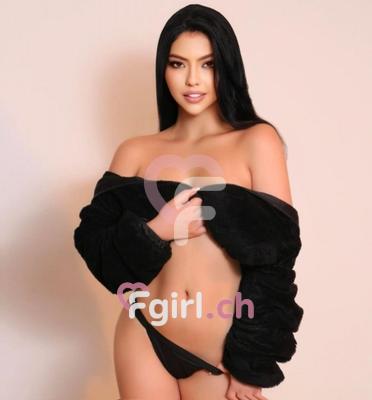 Azaleia - Escort in Renens
