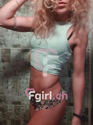 Azelle - Escort a Genève
