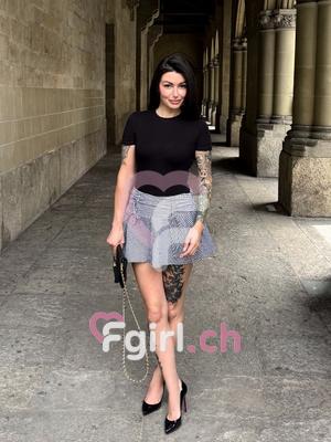 Laura - Escort à Genève
