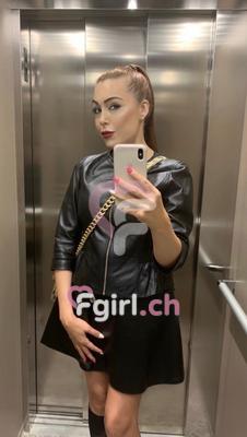 Mary - Escort en Lausanne