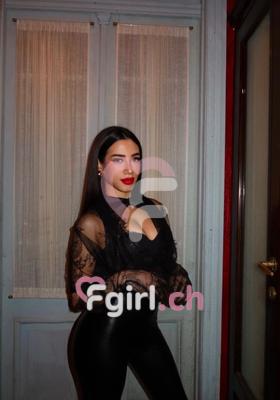 Bella - Escort à Neuchâtel
