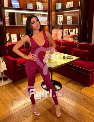 Bella - Escort à Neuchâtel
