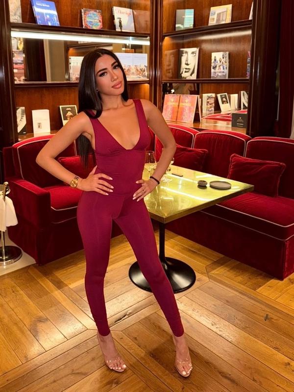 Bella - Escort à Neuchâtel
