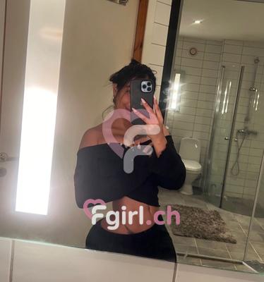Bella - Escort a Genève
