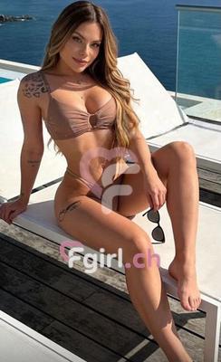 Bella - Escort in Genf
