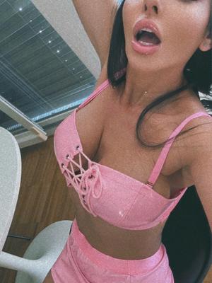 Bella - Escort in Vevey
