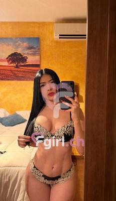 Mia - Escort en Plainpalais

