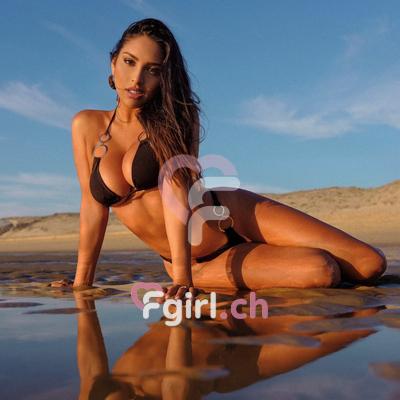 Bella - Escort in Lausanne
