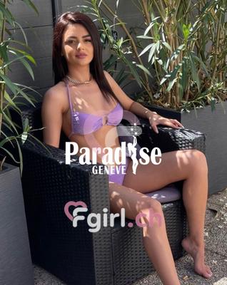 Bella - Escort à Carouge
