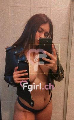 Bella - Escort in Bulle

