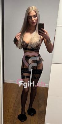 Bella - Escort in Geneva