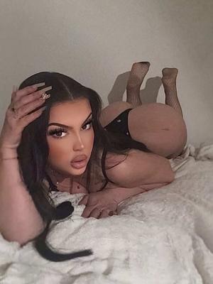 Bella - Escort in Geneva
