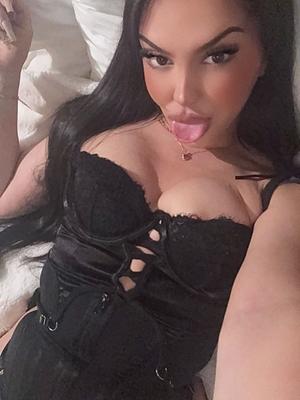 Bella - Escort à Genève
