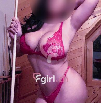 Betty - Escort in Martigny
