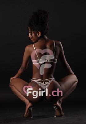 Beverly - Escort in Lausanne
