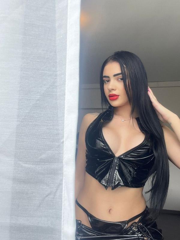 Bianca - Escort in Genf
