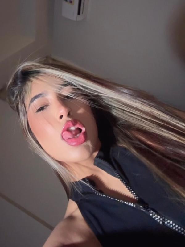 Brenda - Escort à Fribourg
