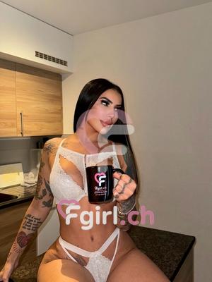 Briana - Escort à Genève