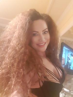 Brigitte - Escort a Aigle
