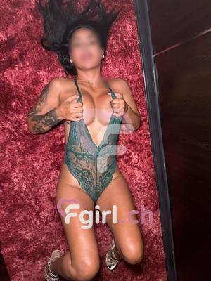 Camelia - Escort in Carouge
