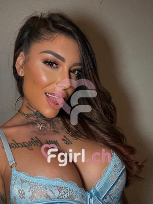 Camila - Escort à Genève
