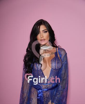 Camila - Escort à Genève
