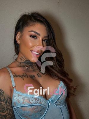 Camila - Escort à Genève