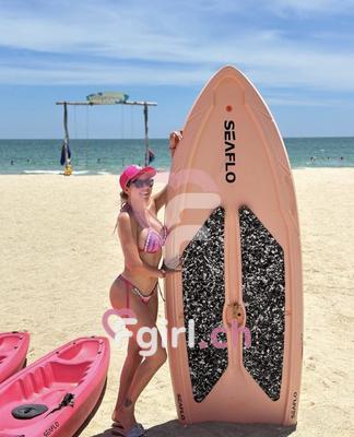 Camila - Escort à Neuchâtel
