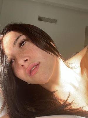 Camila - Erotic masseuse in Plainpalais
