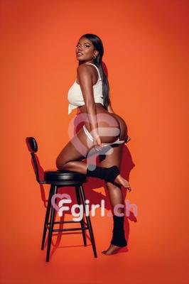 Camila - Escort a Le Locle
