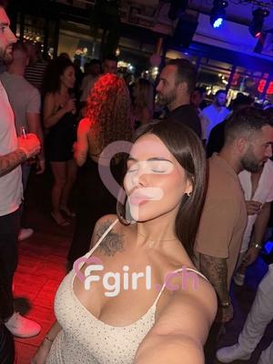 Camila - Escort à Genève