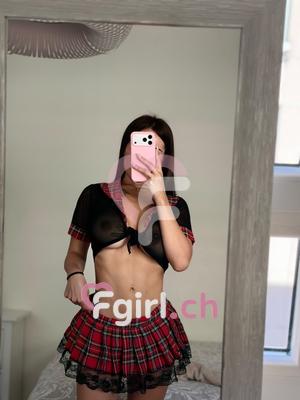 Camila - Escort à Genève
