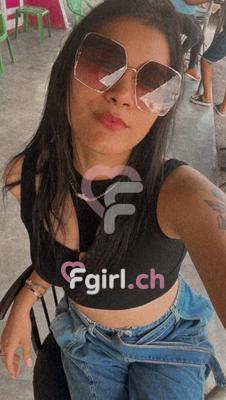 Camila - Escort à Fribourg
