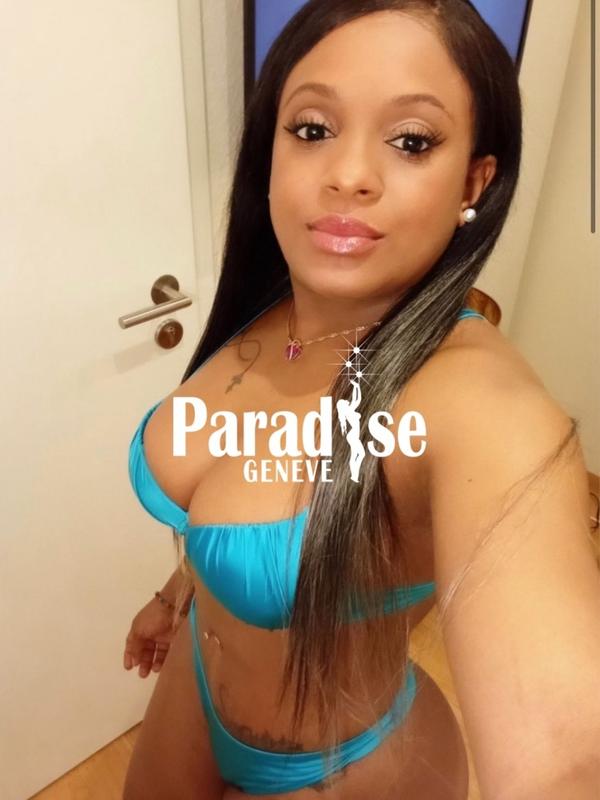 Camila - Escort à Genève
