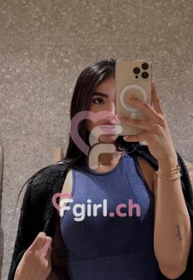 Camila - Escort in Montreux
