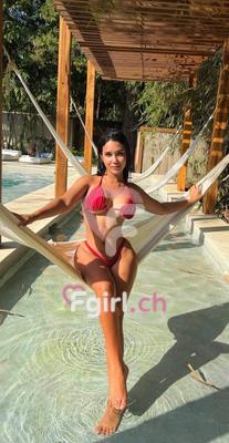 Camila - Escort in Montreux
