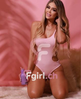 Camila - Escort à Lausanne
