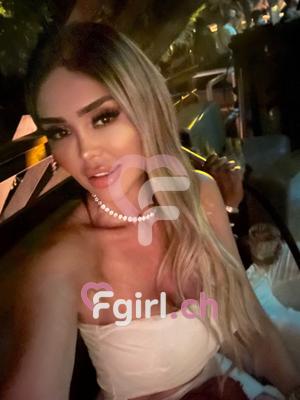 Camila - Escort à Lausanne