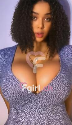 Camille - Escort in Sierre

