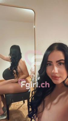 Camille - Escort in Servette
