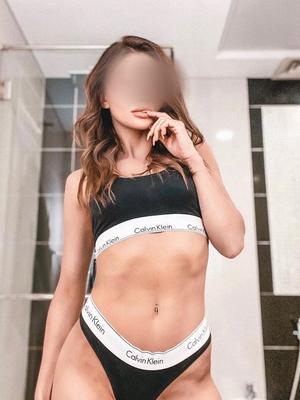 Candice - Masajista erótica en Lausanne

